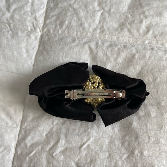 Vintage Eve Reid NY Hair Barrette Made in France Black Bow & Faux Pearls main image 7